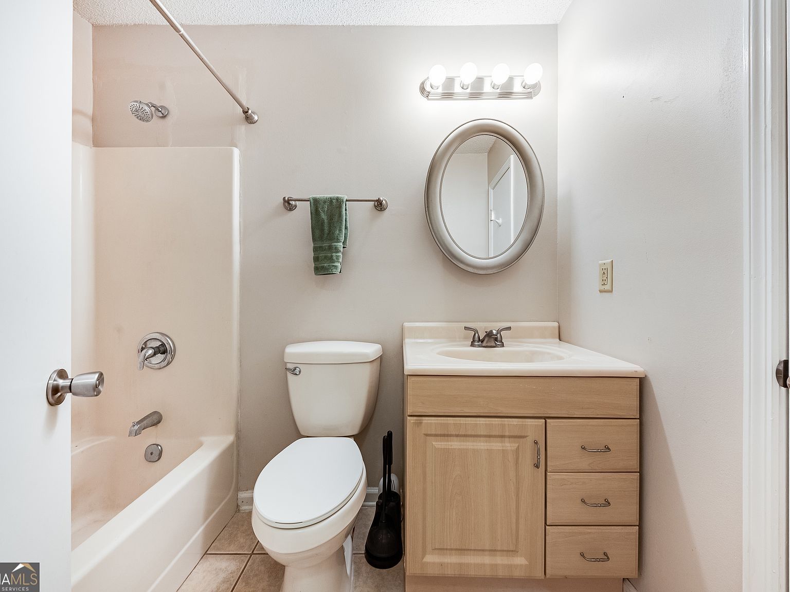 207 Candy Ct Saint Marys, GA 31558  | Single Family