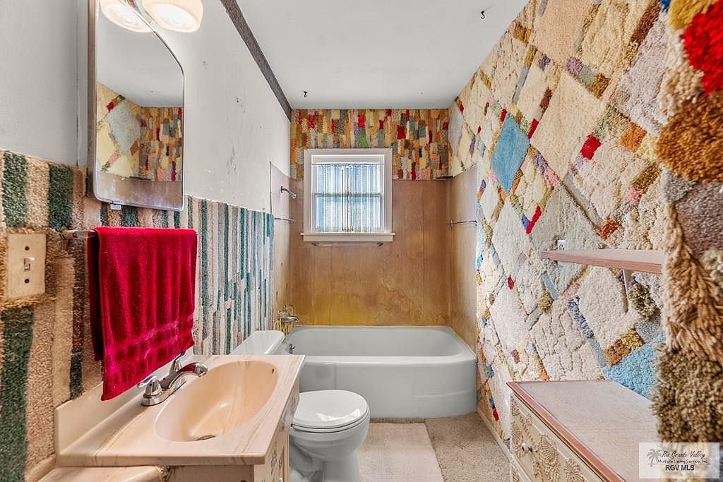 404 S Reynolds Dr Rio Hondo, TX 78583  | Single Family