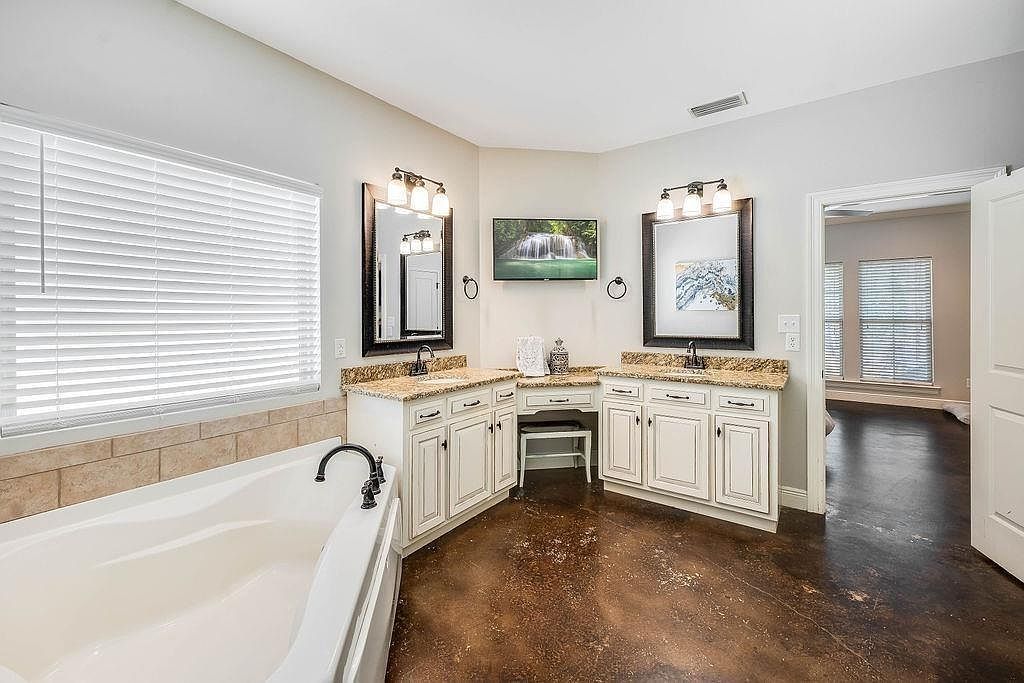 4686 Pine Ave Saraland, AL 36571  | Single Family