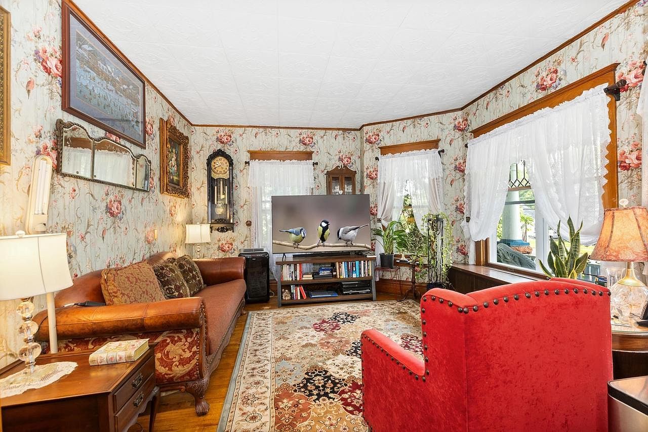 234 Tremont St Mauston, WI 53948  | Single Family