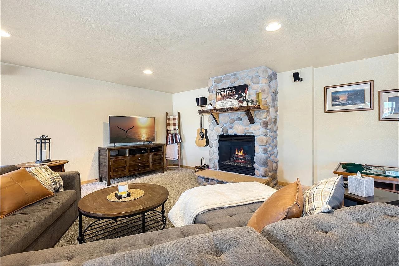 W5588 S Stone Gate Dr New Lisbon, WI 53950  | Single Family