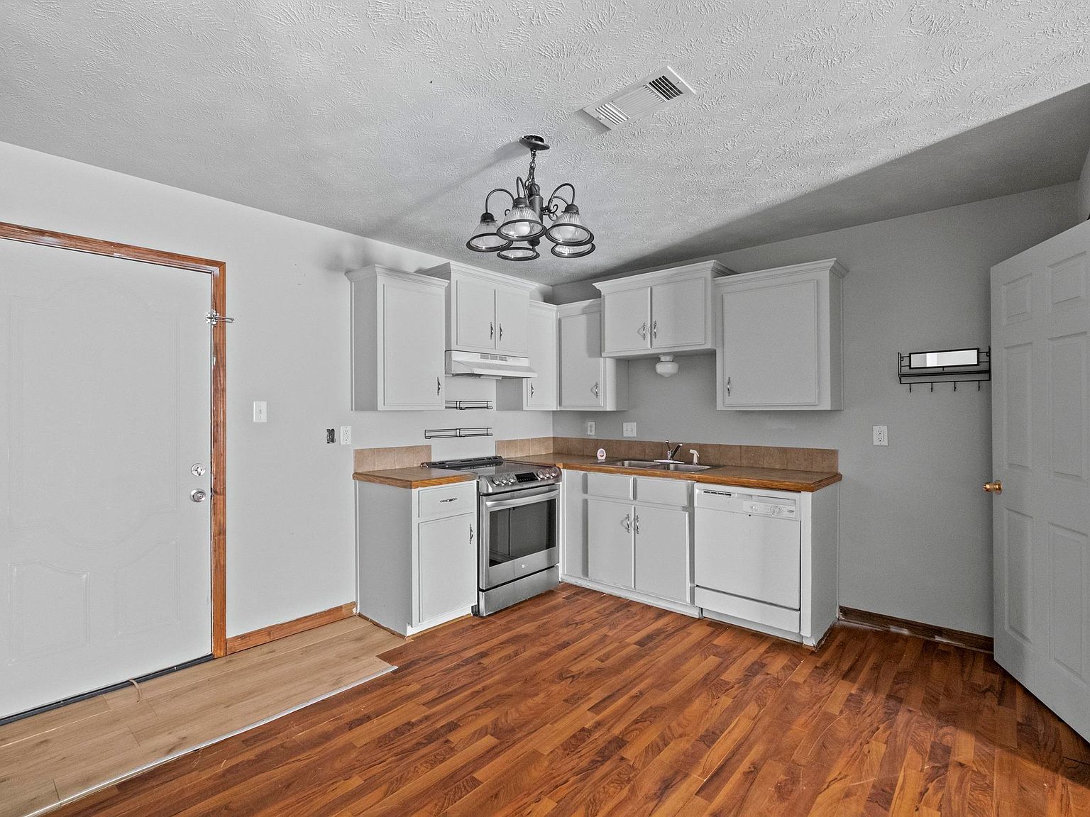 504-506 N Pool St #514 Austin, AR 72007  | Multi Family