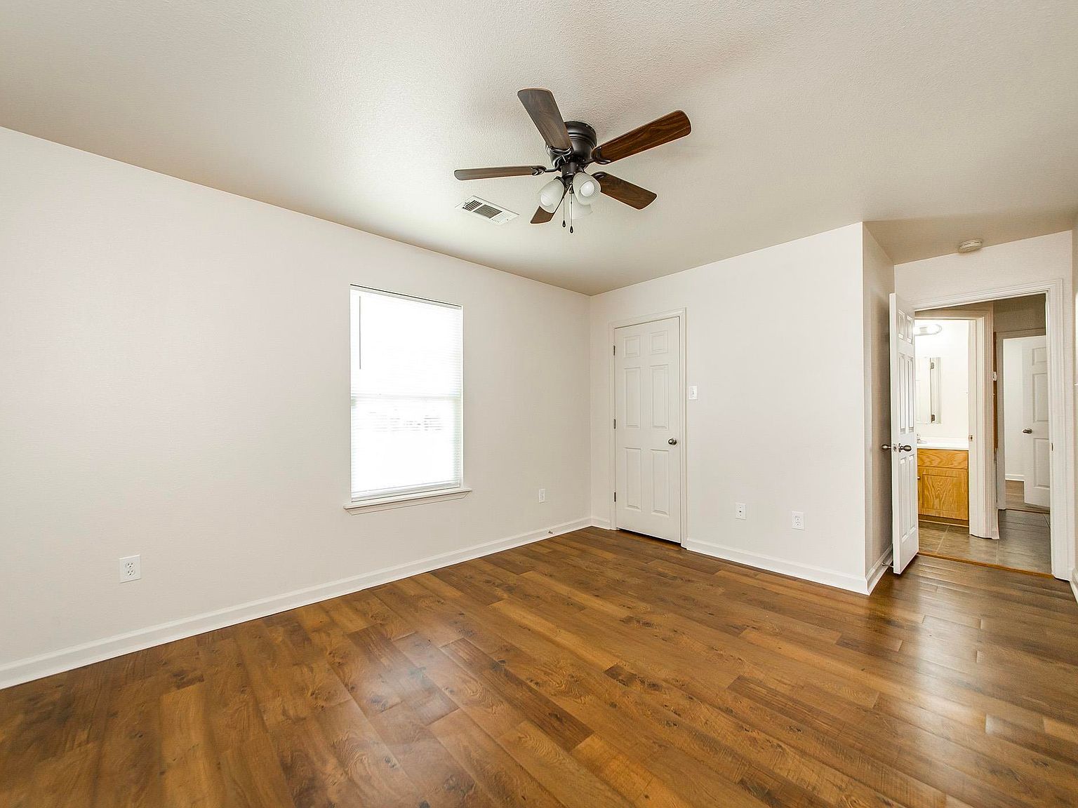 405-417 N Scott St Ward, AR 72176  | Multi Family