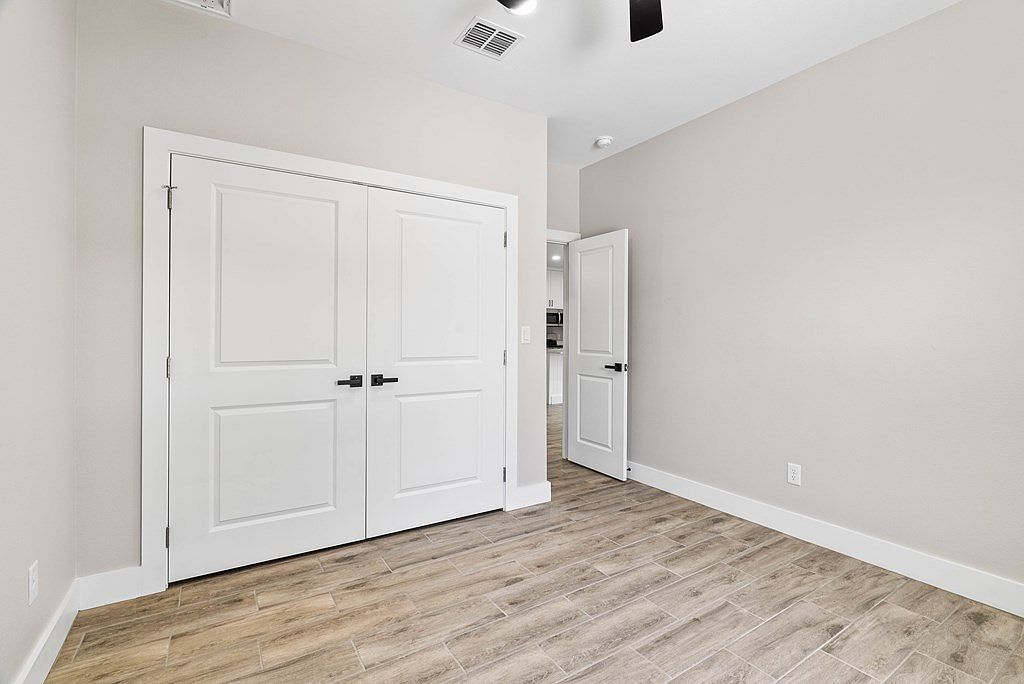 1109 N Ann St Rockport, TX 78382  | Single Family