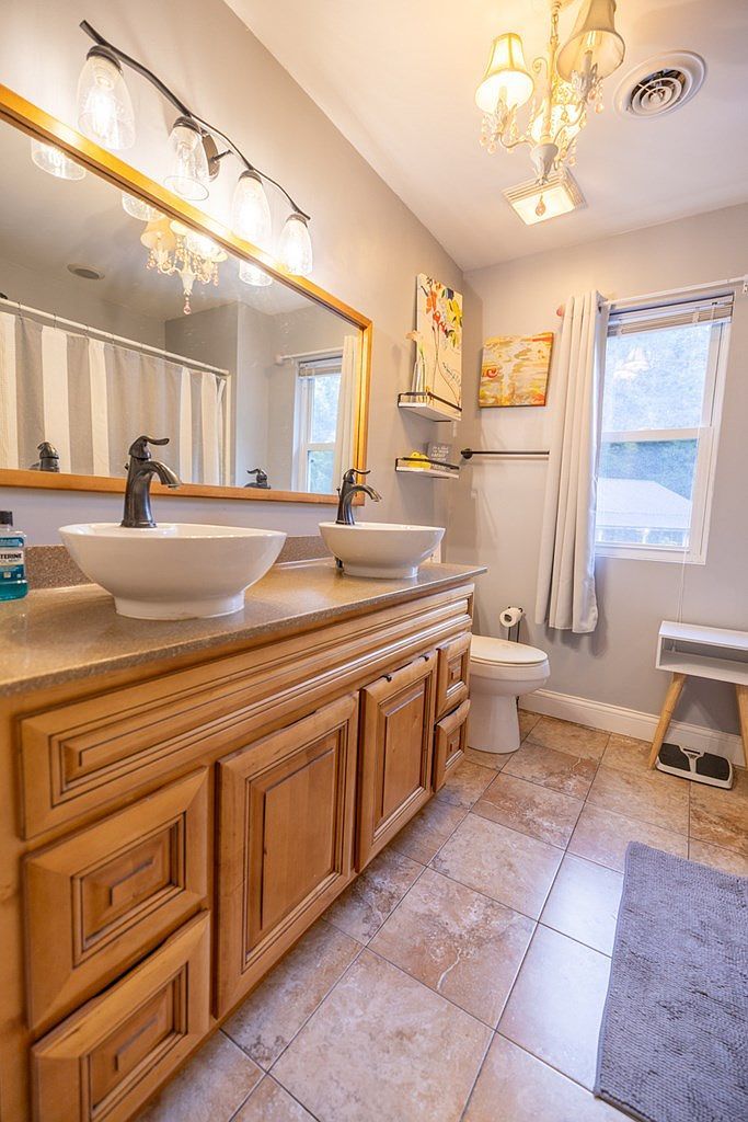 34 Shucky Bean Holw Bonnyman, KY 41719 | Single Family