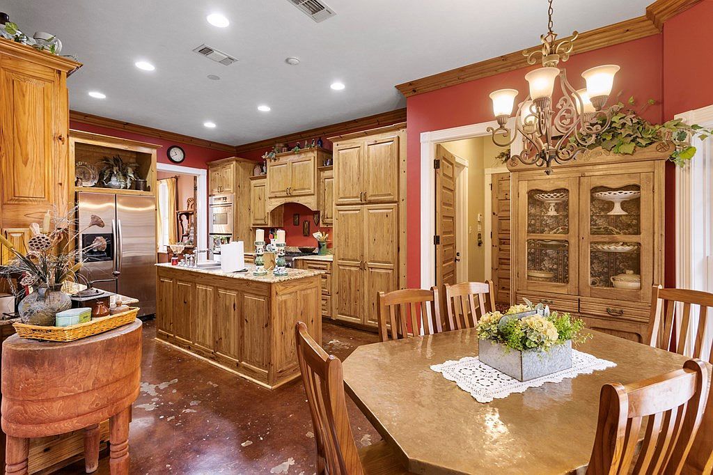 1056 Turkey Ridge Rd Summit, MS 39666  | Single Family