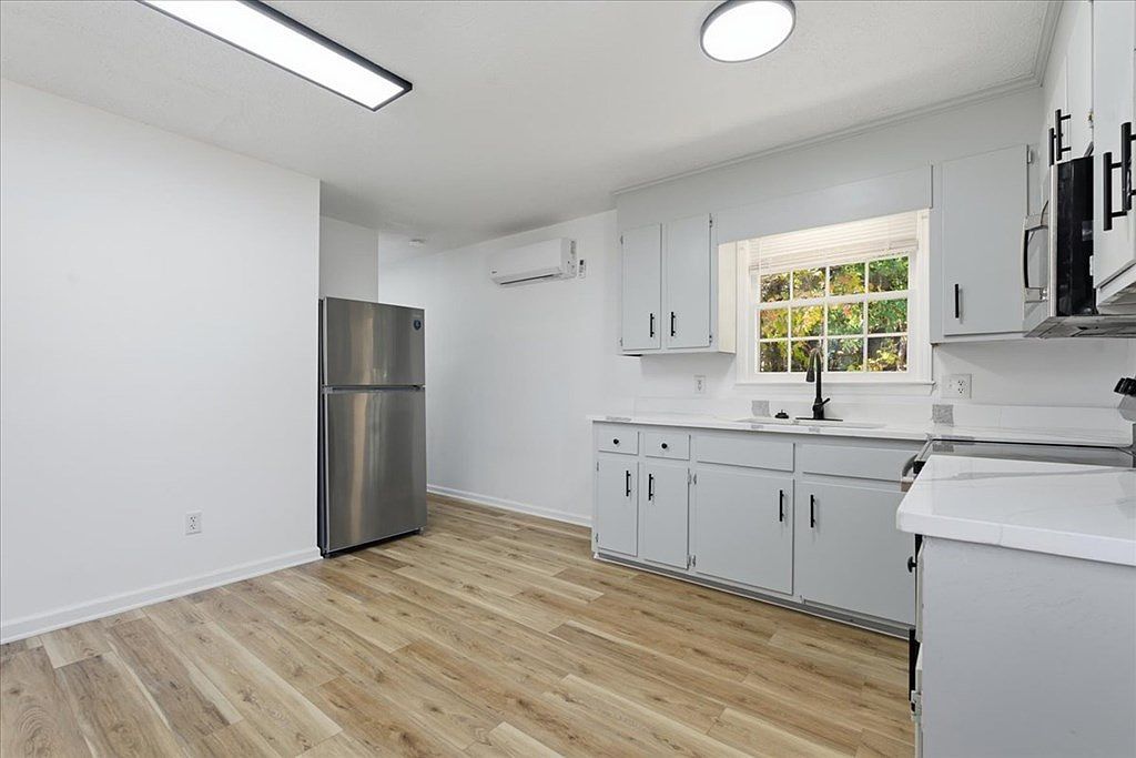 331 Wickham St South Boston, VA 24592 | Single Family