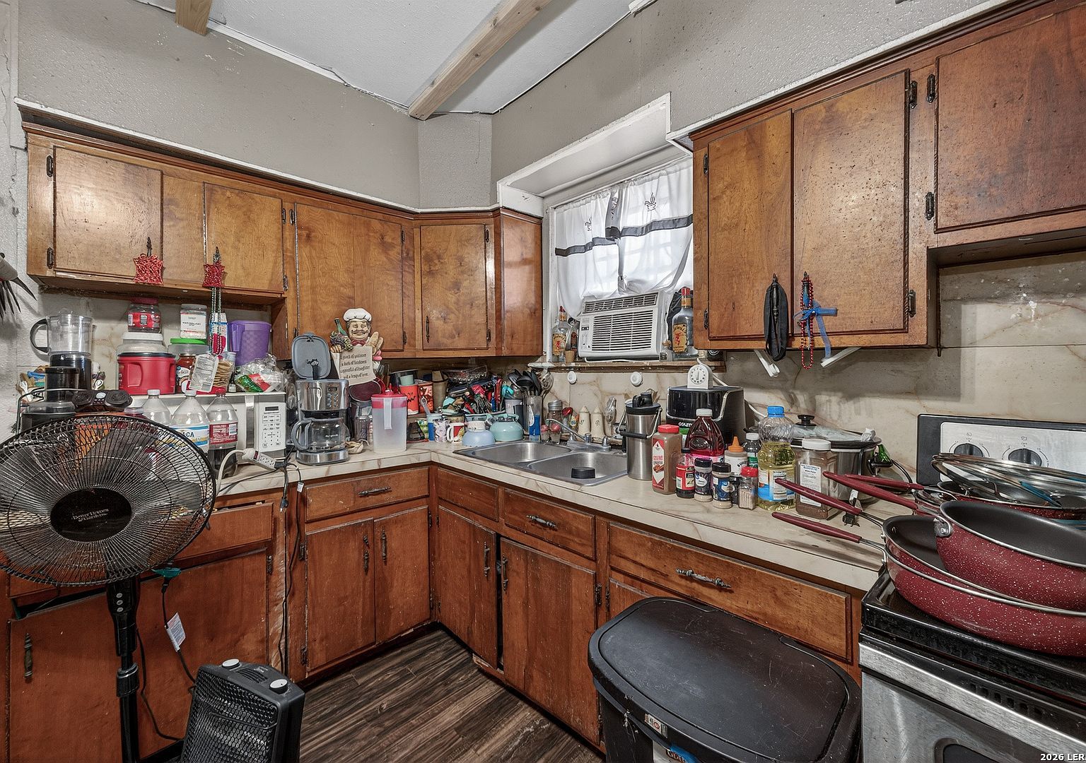 3515 El Paso St San Antonio, TX 78207  | Single Family