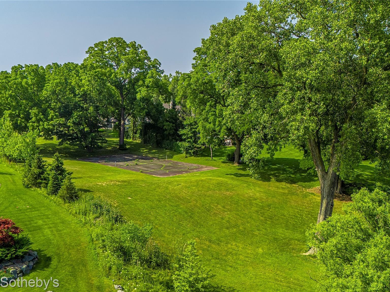 2475 N Lake Angelus Rd W Lake Angelus, MI 48326  | Single Family