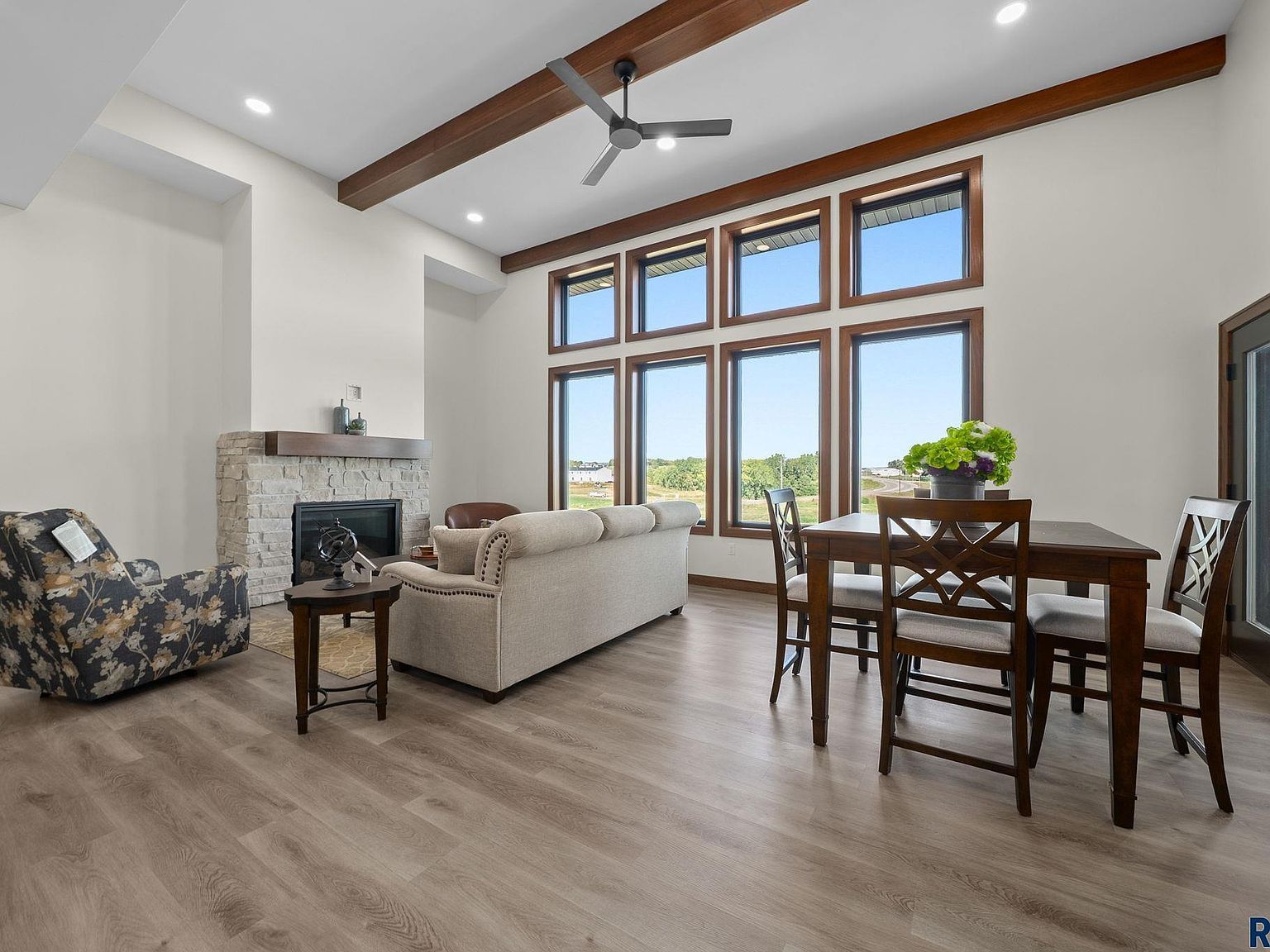 7806 E Bull Pine Trl Sioux Falls, SD 57110  | New build