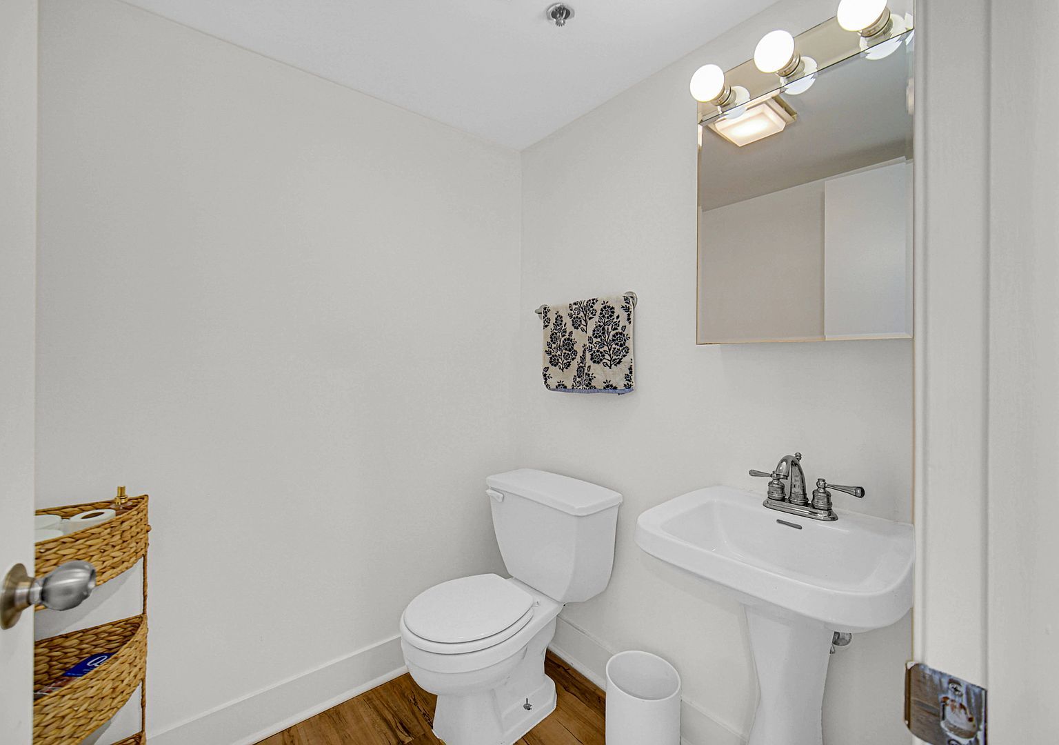 2614 N Clybourn Ave APT 102 Chicago, IL 60614  | Condominium