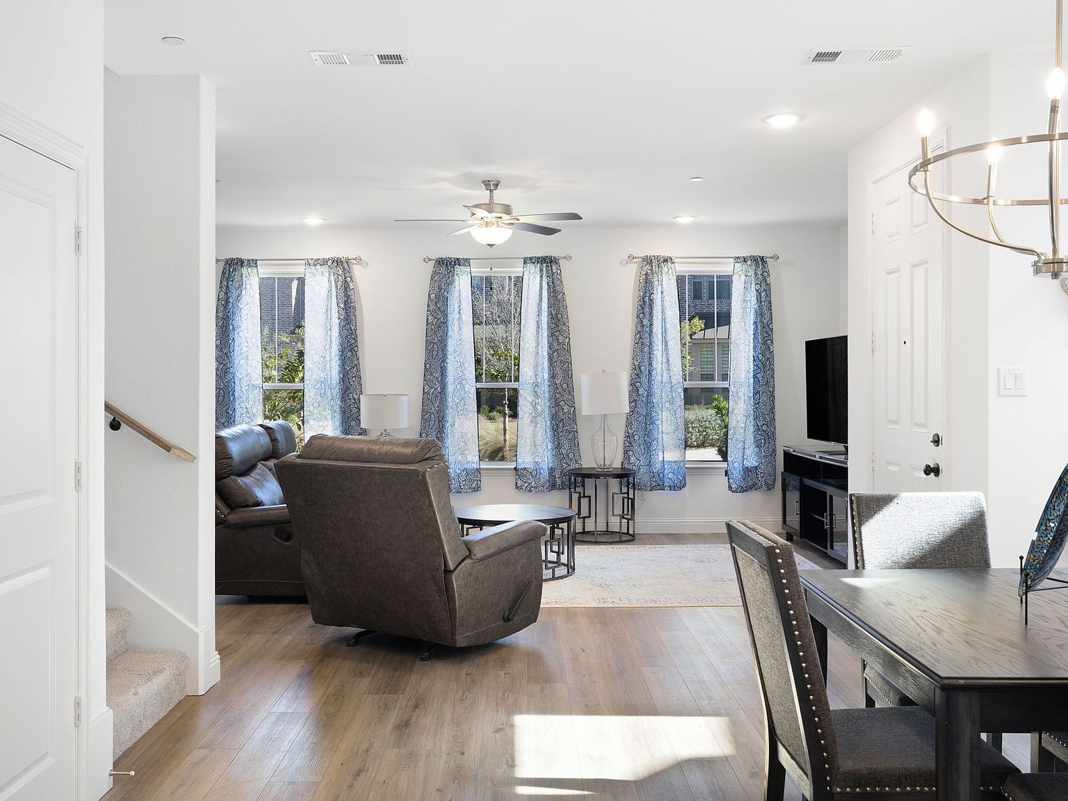 4335 Fall Blossom Dr Arlington, TX 76005 | Single Family