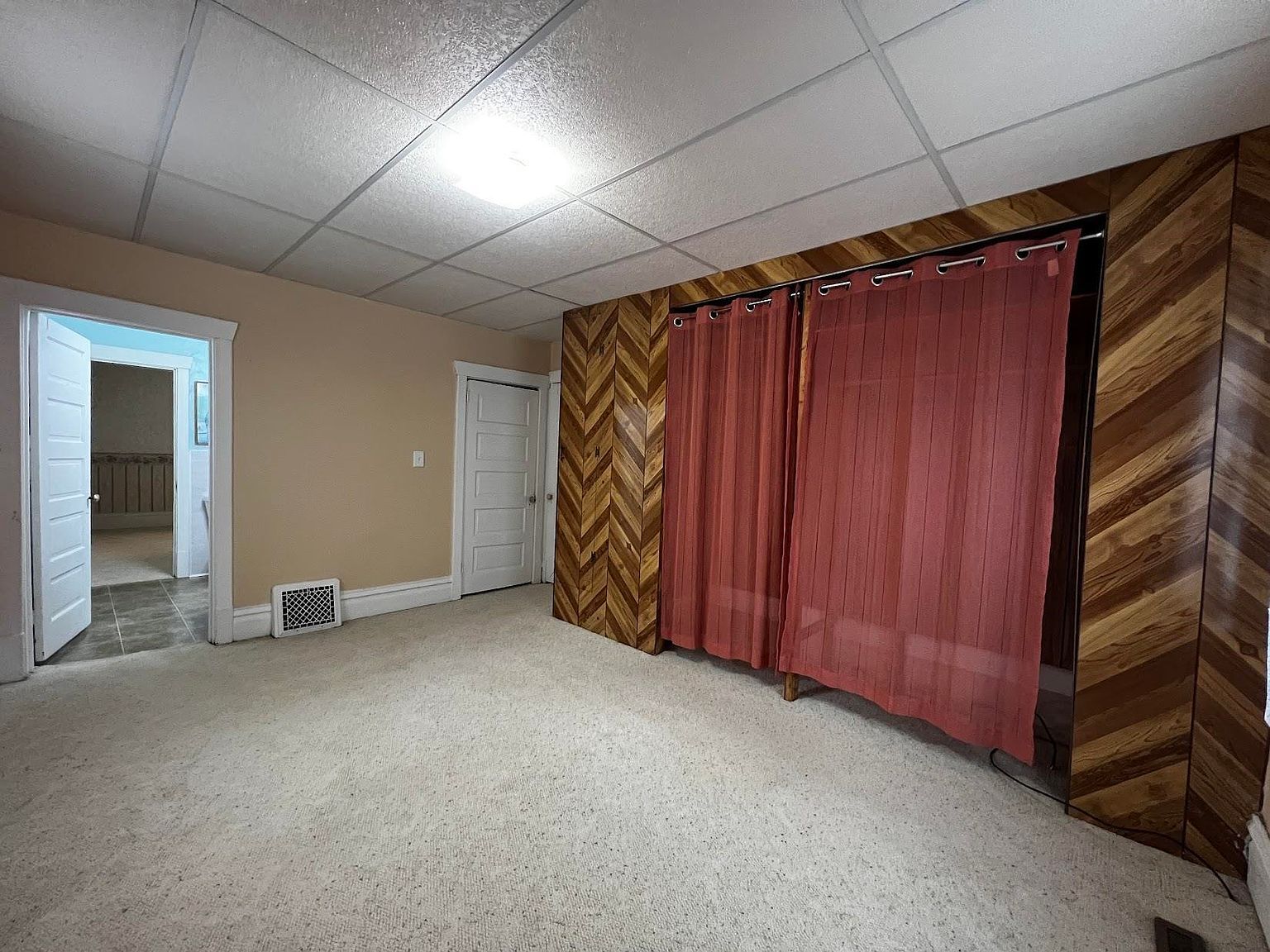 601 E Milw St Spencer, IA 51301  | Single Family