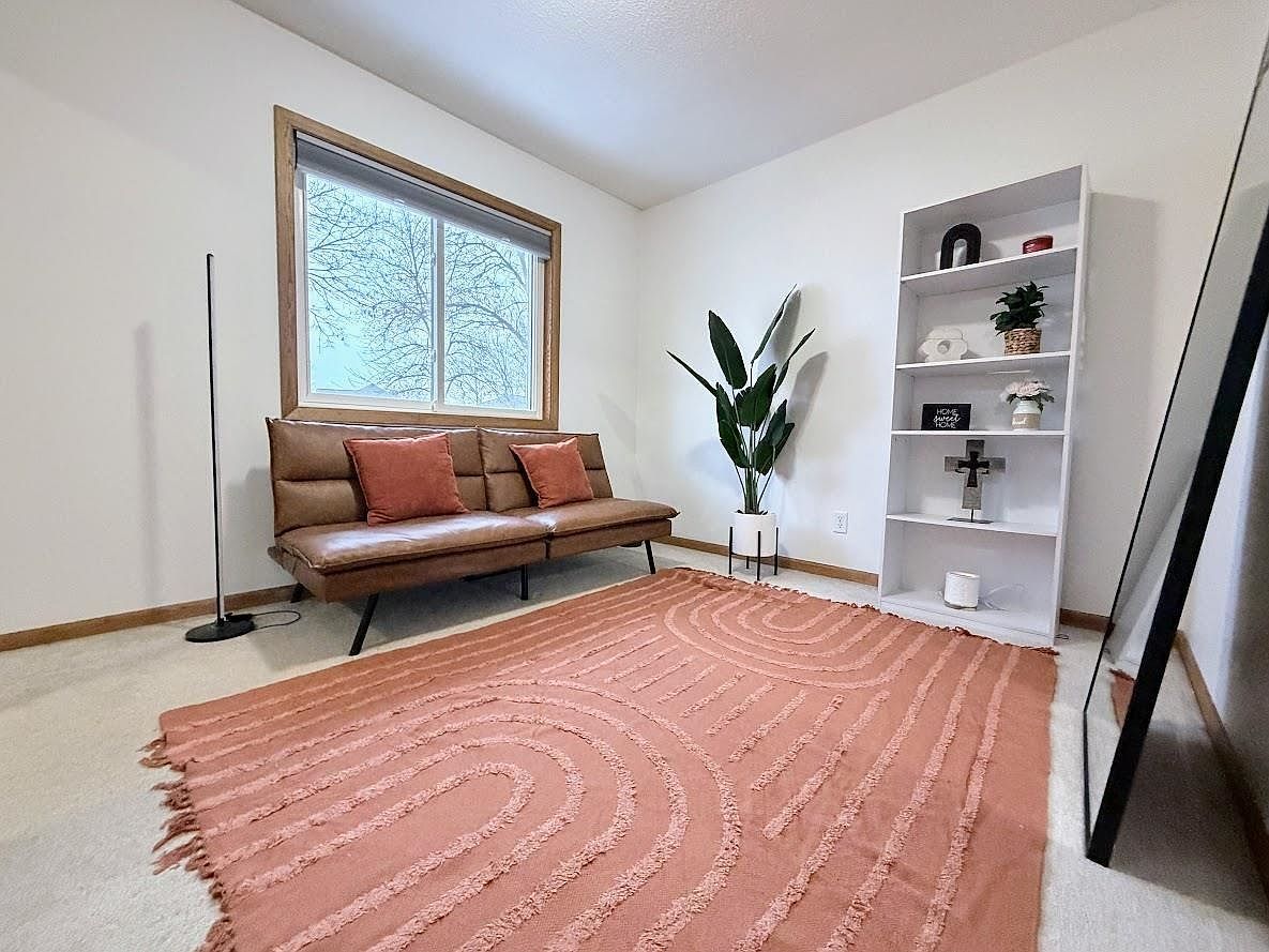 1416 18th Ave W Spencer, IA 51301  | Single Family