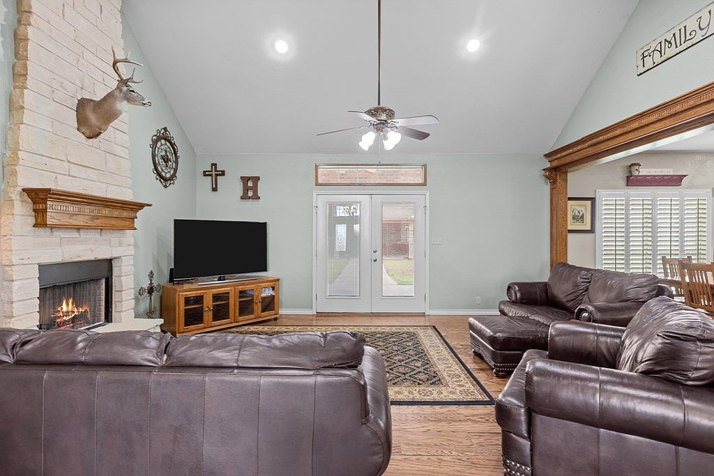 4975 SE 3000th Andrews, TX 79714  | Single Family