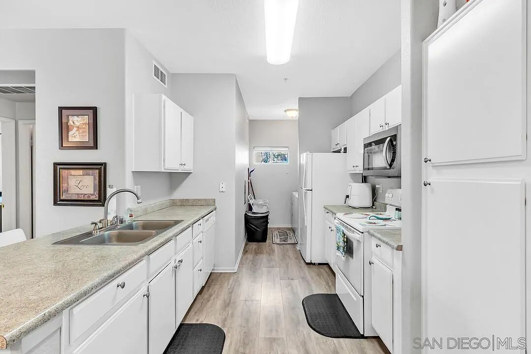 24909 Madison Ave UNIT 3513 Murrieta, CA 92562  | Condominium