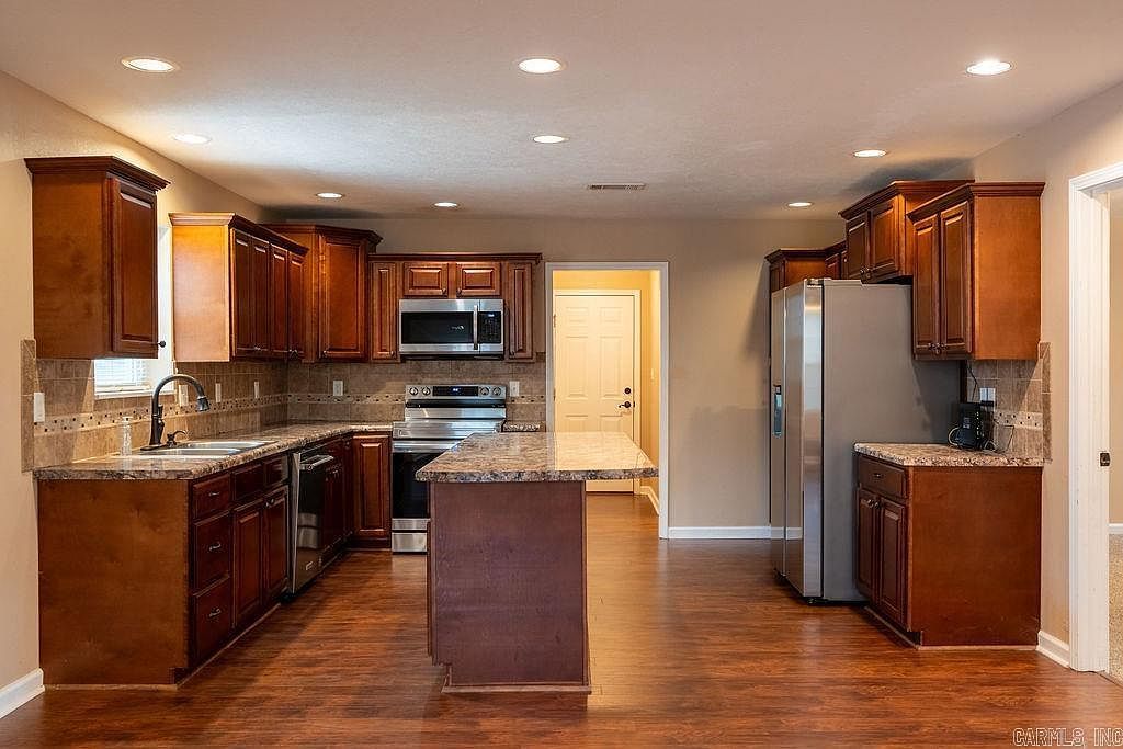 400 2nd St Pangburn, AR 72121 | Single Family