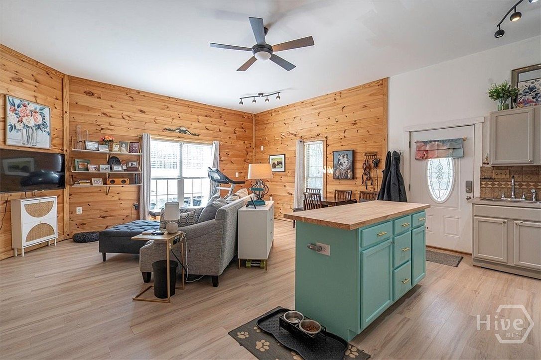 102 Beaverdam Creek Rd Winterville, GA 30683  | Single Family