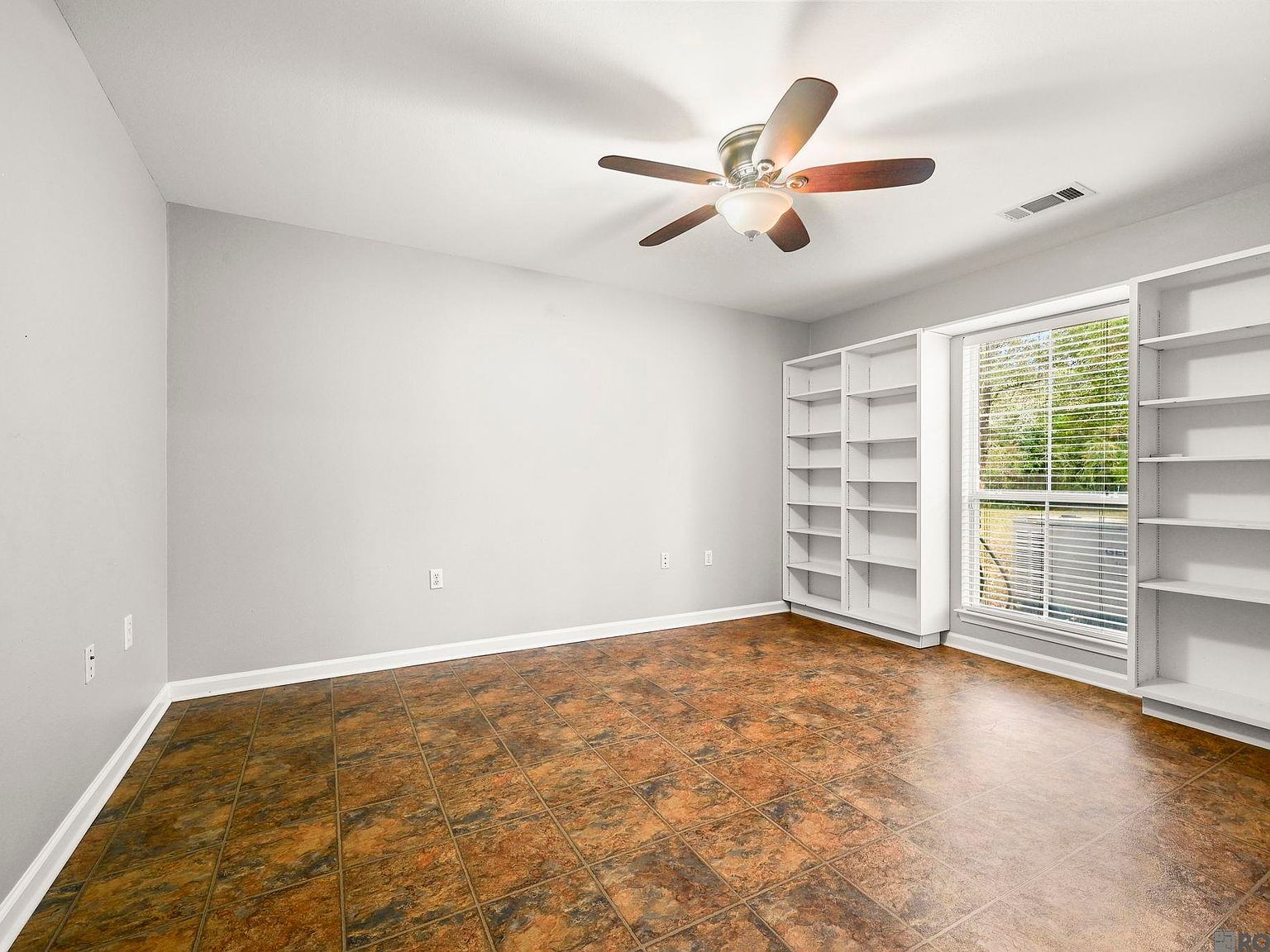 22470 Loving Dr Denham Springs, LA 70726  | Single Family