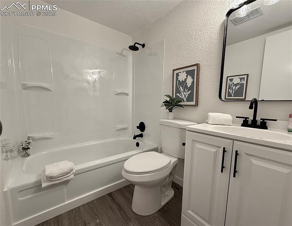 9230 E Girard Ave APT 7 Denver, CO 80231 | Condominium