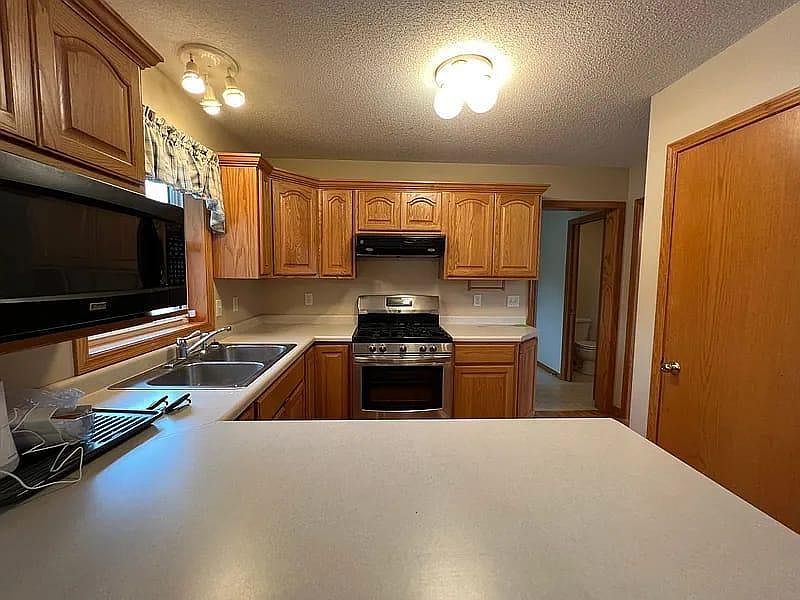 4490 29th St SE Rochester, MN 55904  | Single Family