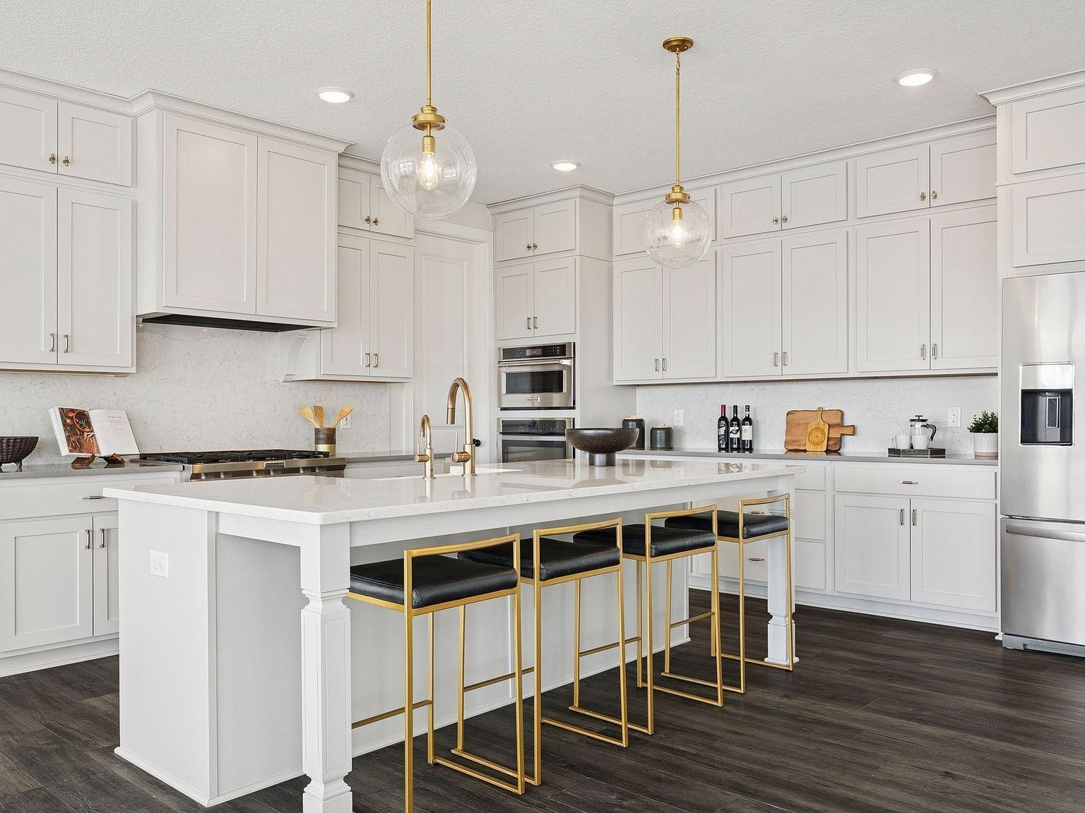 845 Juniper Cir N Lake Elmo, MN 55042  | Single Family