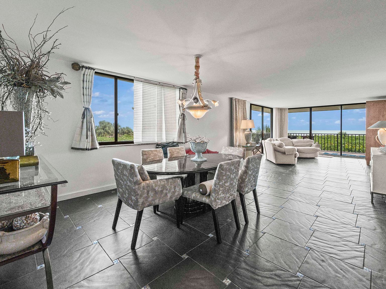 3120 N Highway A1a APT 201 Hutchinson Island, FL 34949 | Condominium