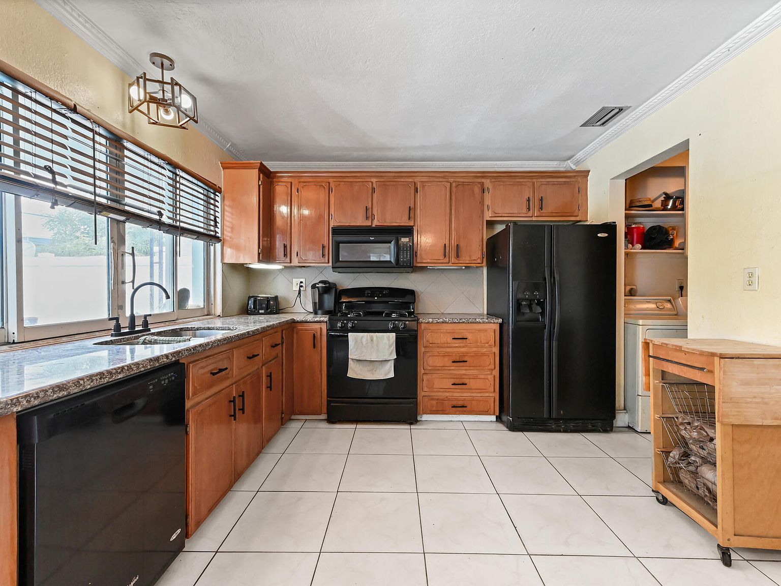 6745 Camelia Dr Miramar, FL 33023 | Single Family