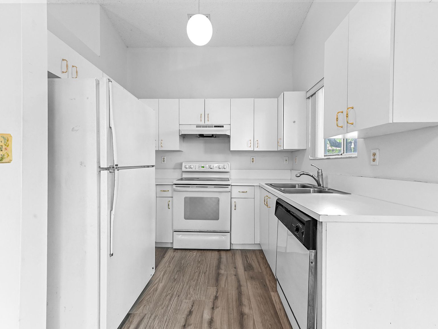 3325 NW 79th Way Hollywood, FL 33024  | Single Family