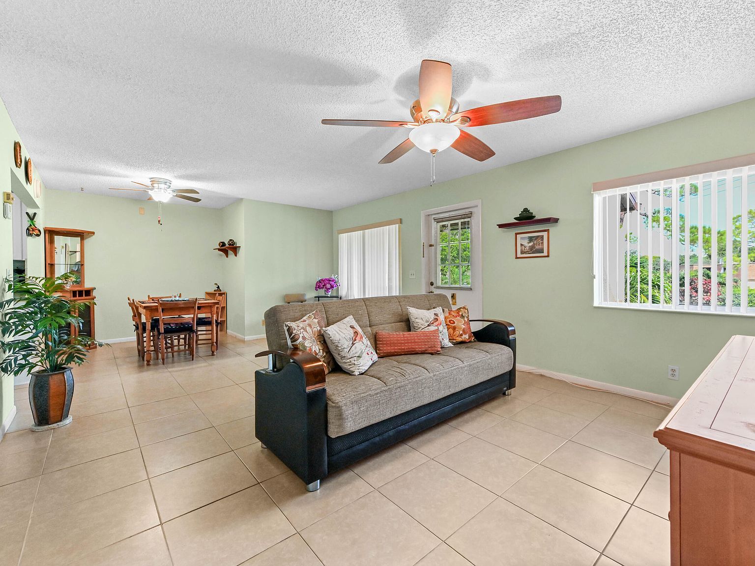 223 Pine Hov Cir APT A-2 Greenacres, FL 33463 | Condominium