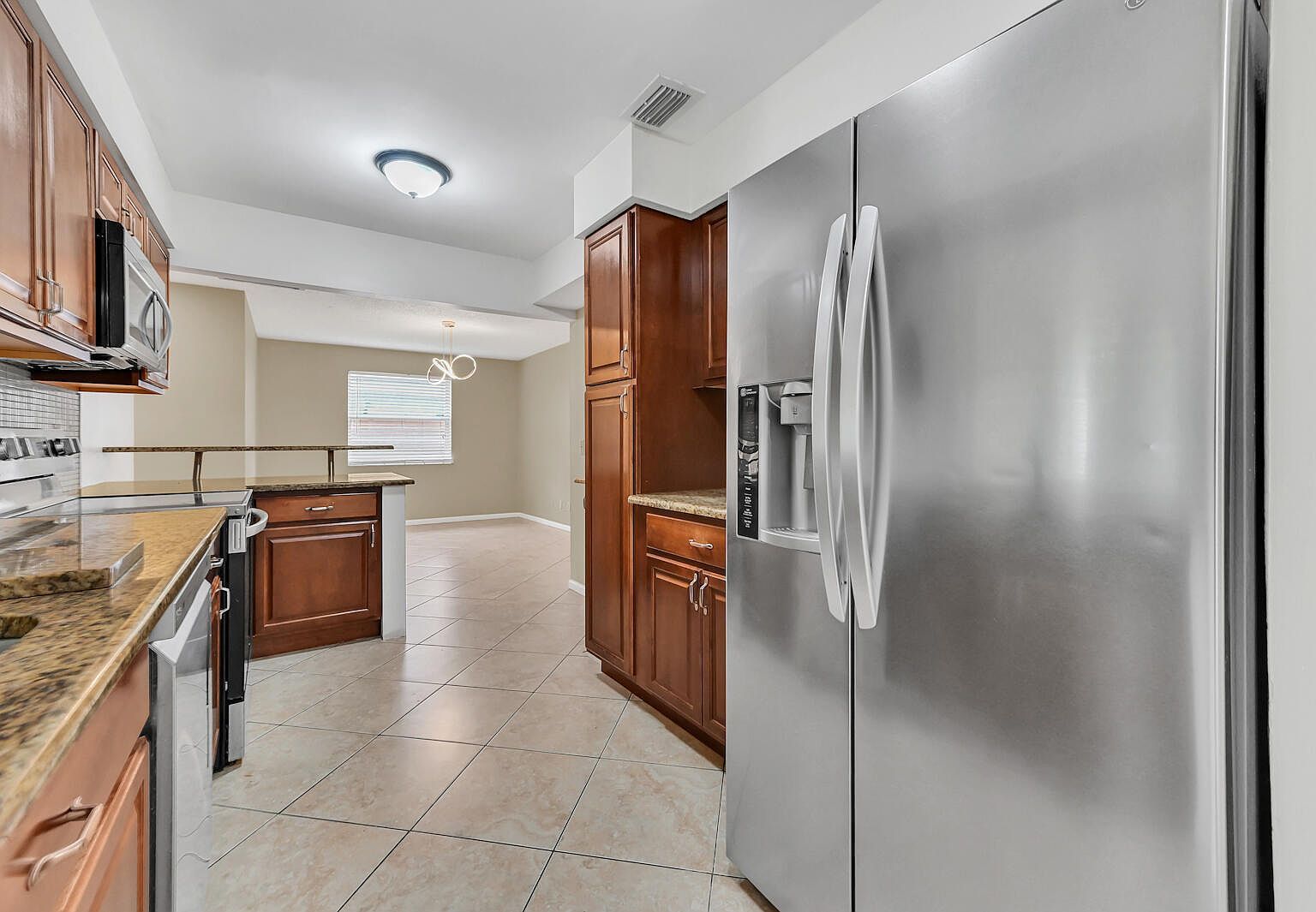 5001 Woodstone Cir N Lake Worth, FL 33463  | Single Family