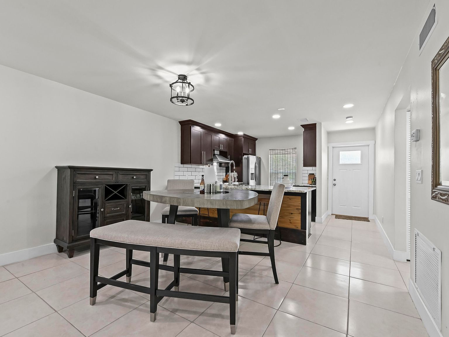 647 Marlboro Oval Lake Worth, FL 33467 | Condominium