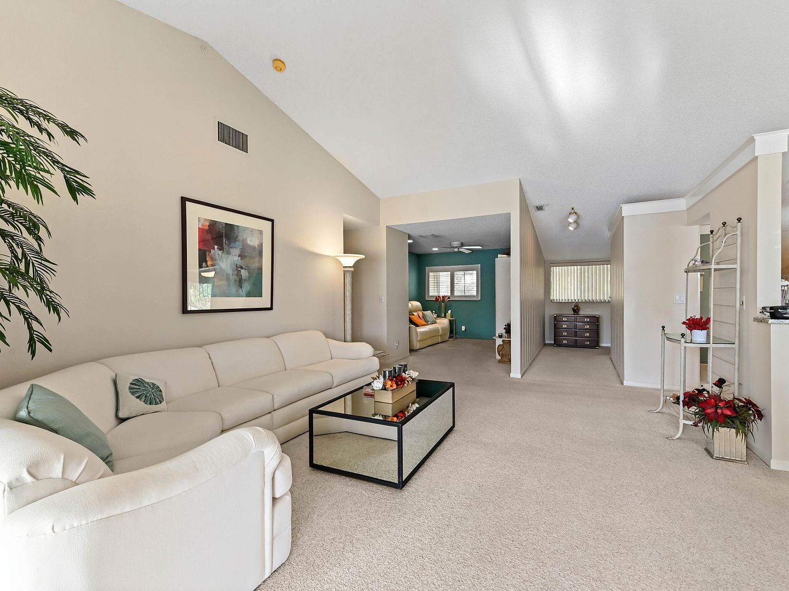 10247 N Circle Lake Dr APT 201 Boynton Beach, FL 33437  | Condominium