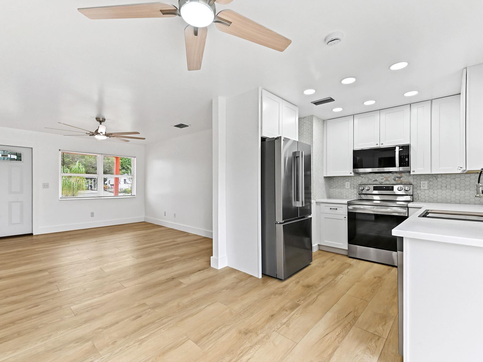 908 SE Hall St Stuart, FL 34994  | Single Family