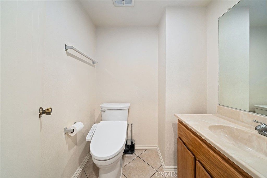 2443 Deodar St #2 Santa Ana, CA 92705  | Condominium