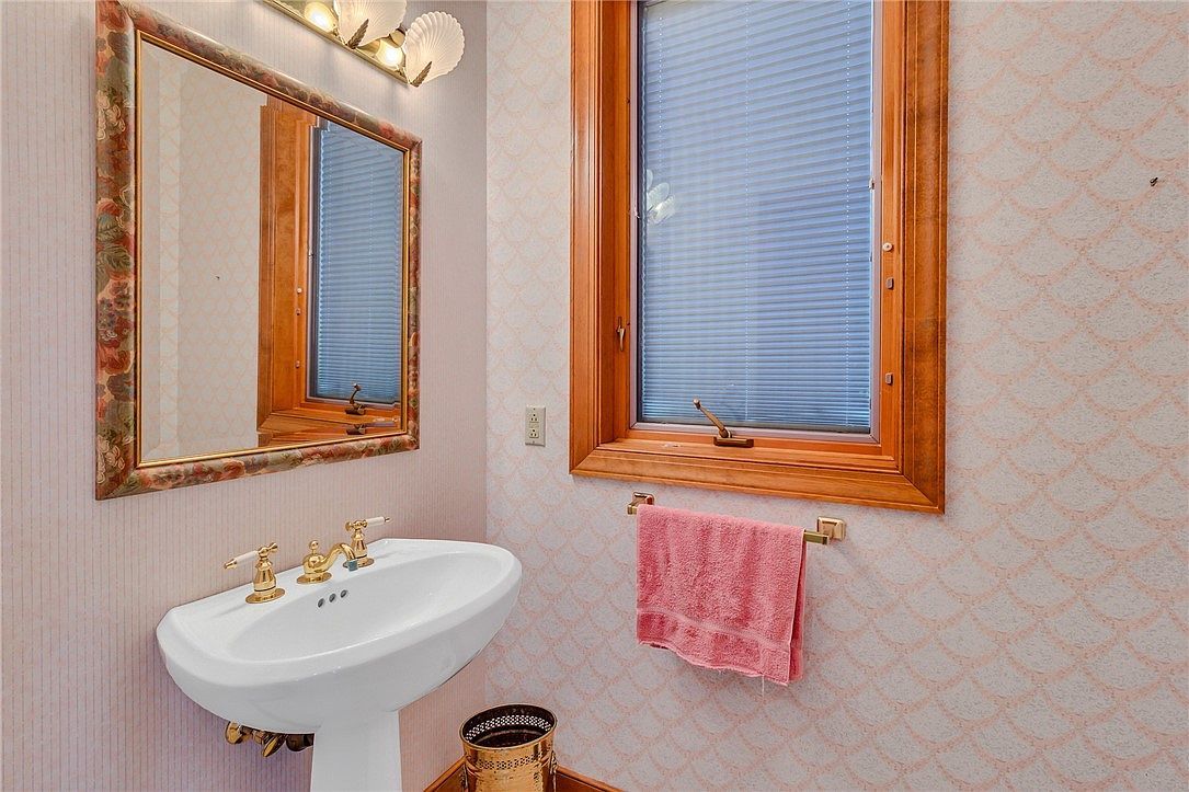 144 Hills Ln Lancaster, VA 22503  | Single Family