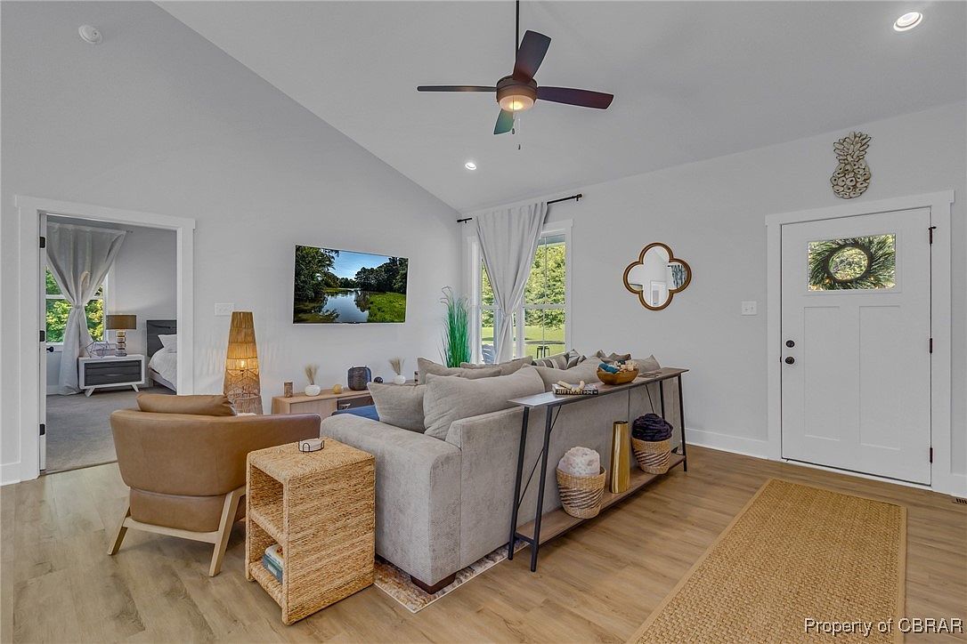 82 Minglewood Ln Kilmarnock, VA 22482 | Single Family