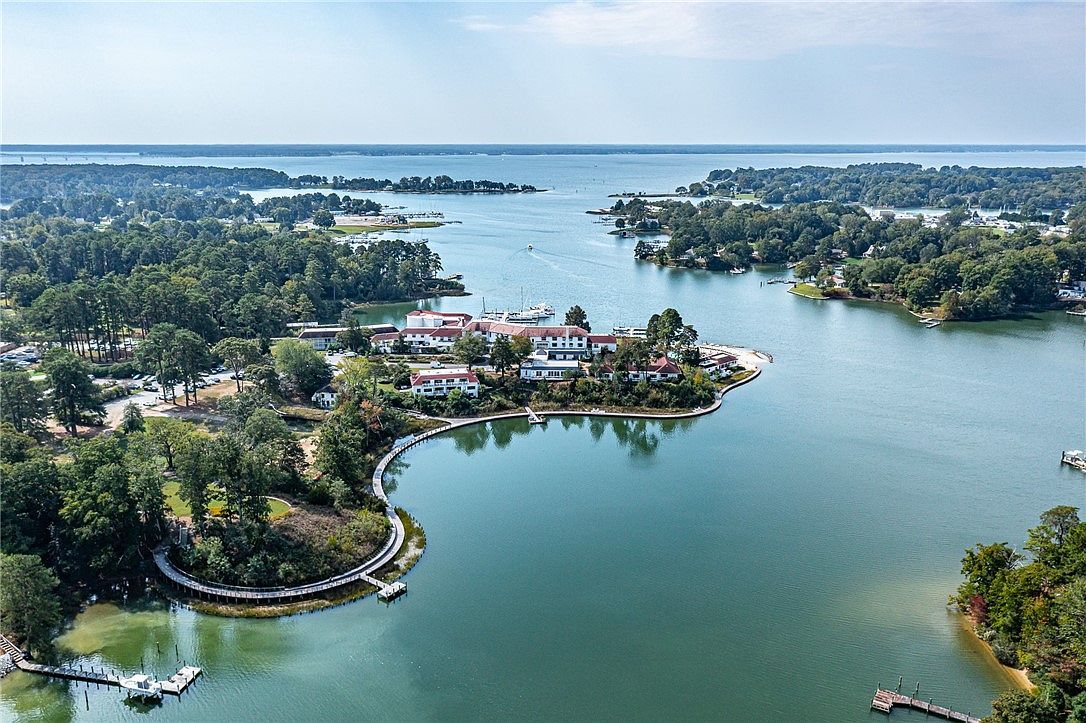 2 York Rd Irvington, VA 22480  | Land/Lot