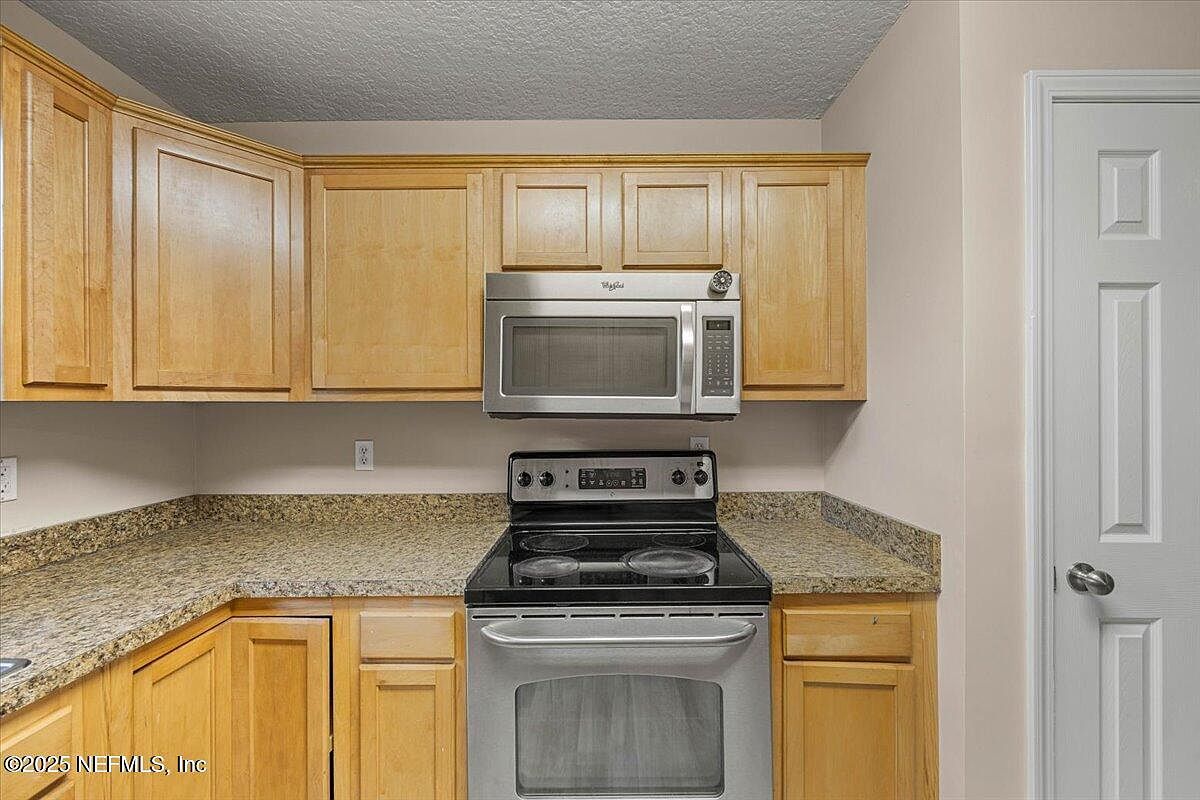 4527 Clairmont Rd Jacksonville, FL 32207 | Single Family