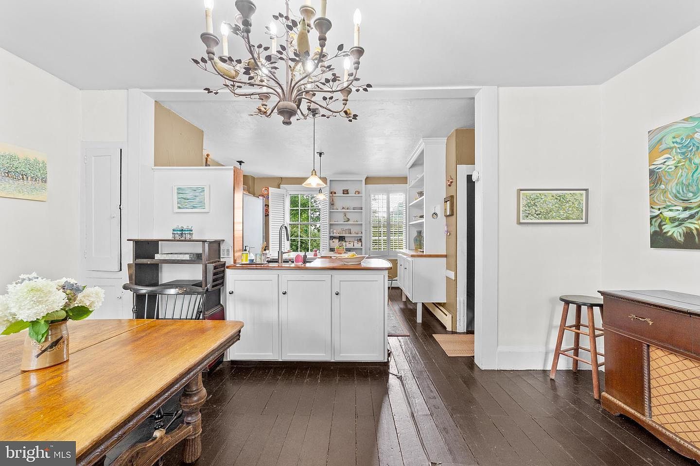 327 E Street Rd Kennett Square, PA 19348  | Single Family