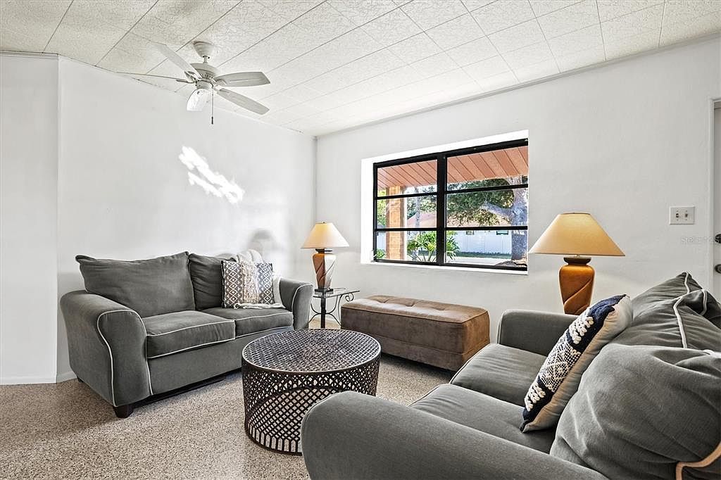 148 Roberts Rd Nokomis, FL 34275  | Single Family