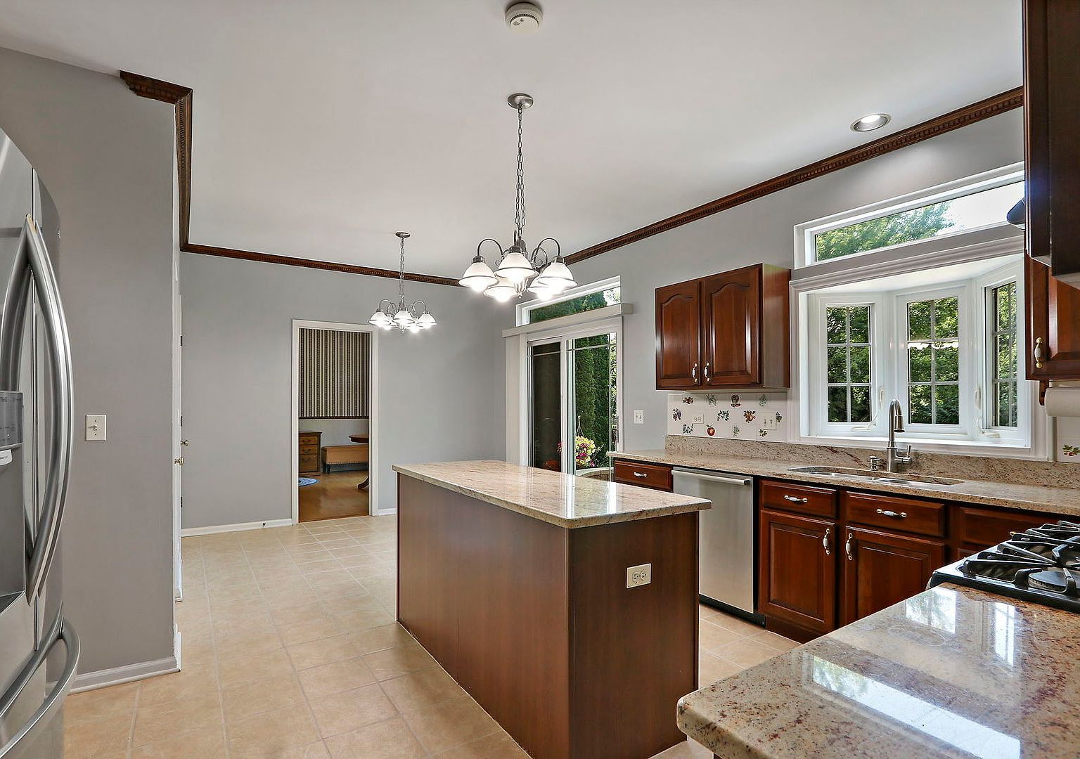 36856 N Deer Trail Dr Lake Villa, IL 60046 | Single Family