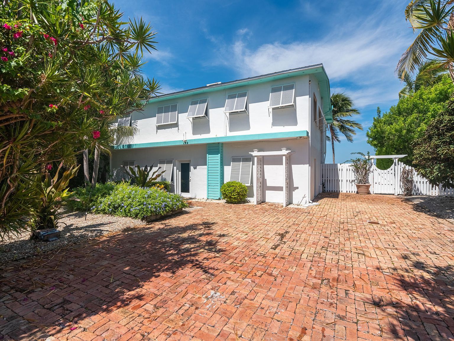 166 Bayview Dr Islamorada, FL 33036  | Single Family