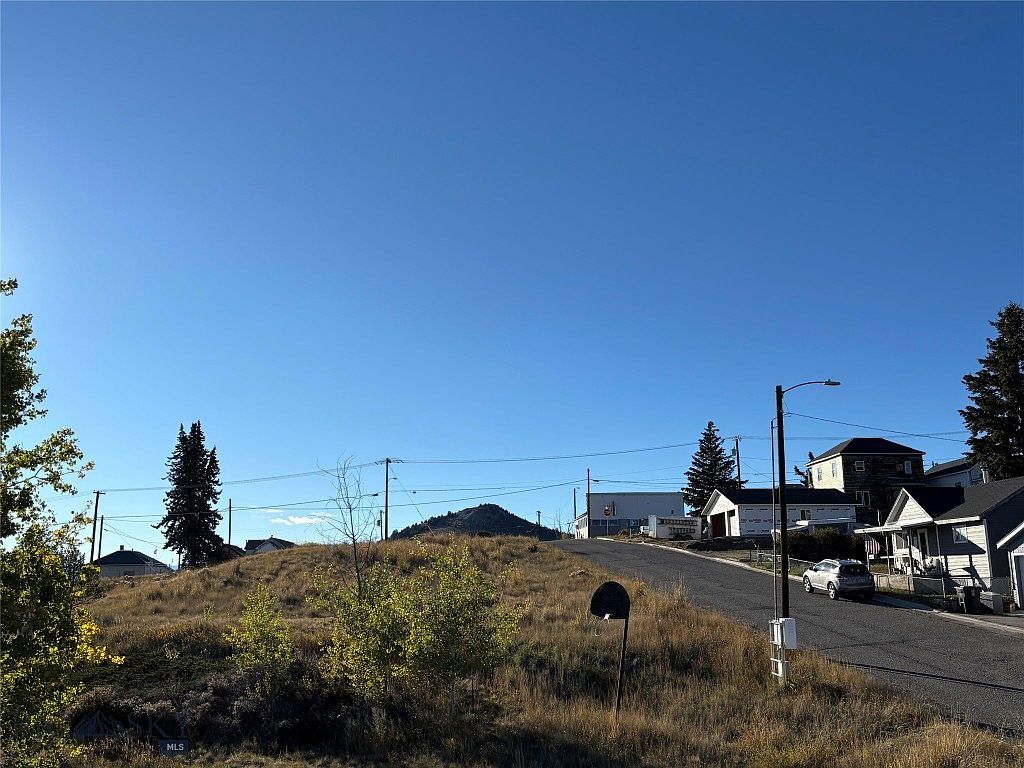LOT 6B 8th St W Butte, MT 59701  | Land/Lot