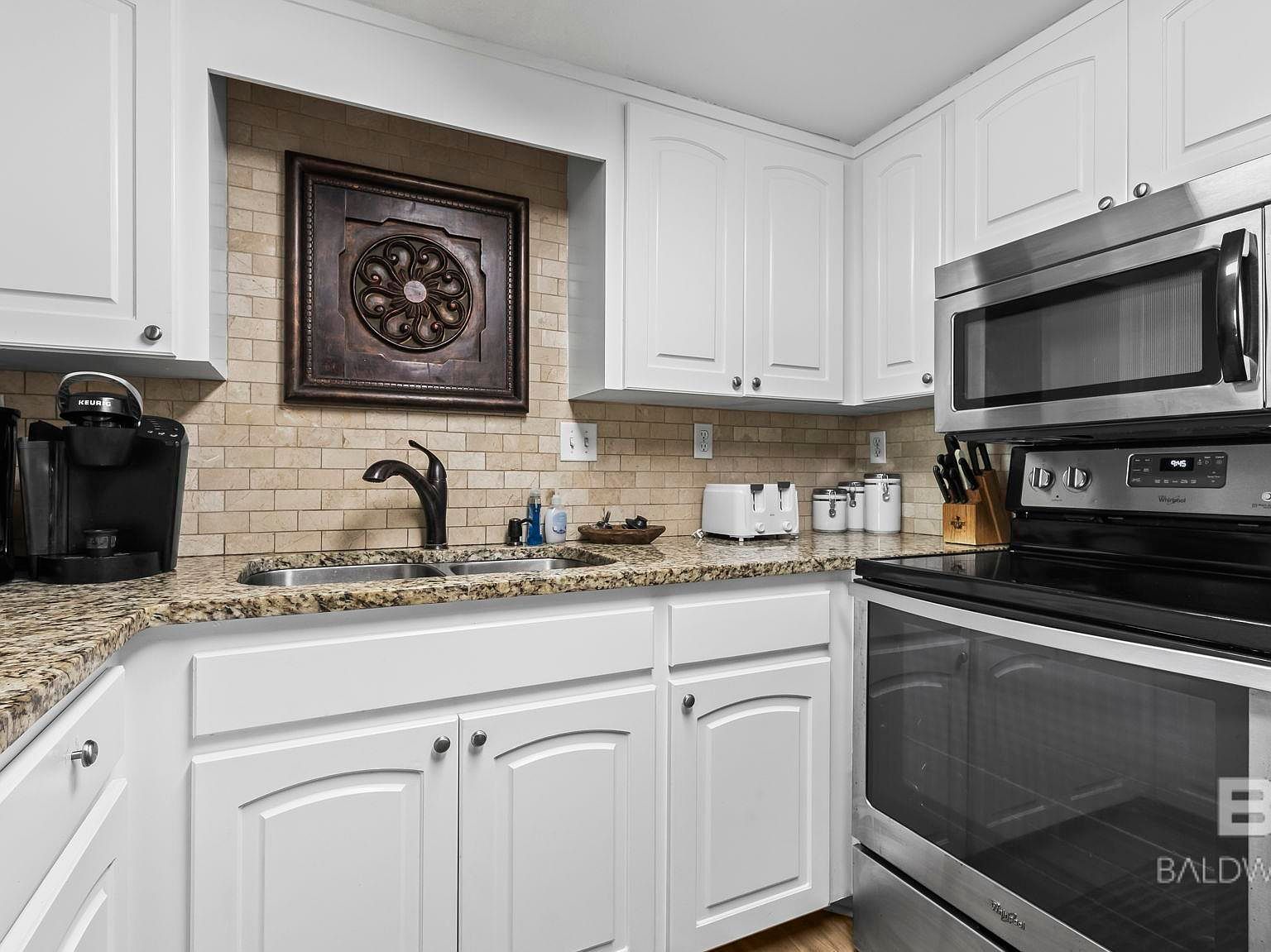 407 W Beach Blvd APT 373 Gulf Shores, AL 36542 | Condominium