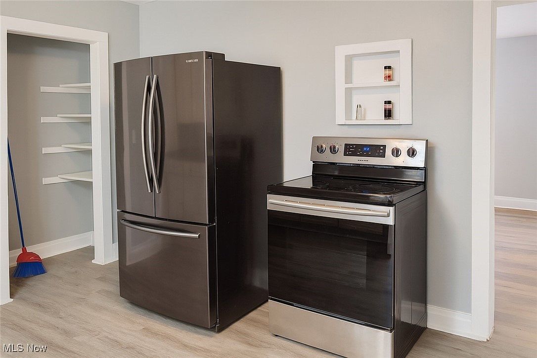 8412 Sissonville Dr Charleston, WV 25320  | Single Family