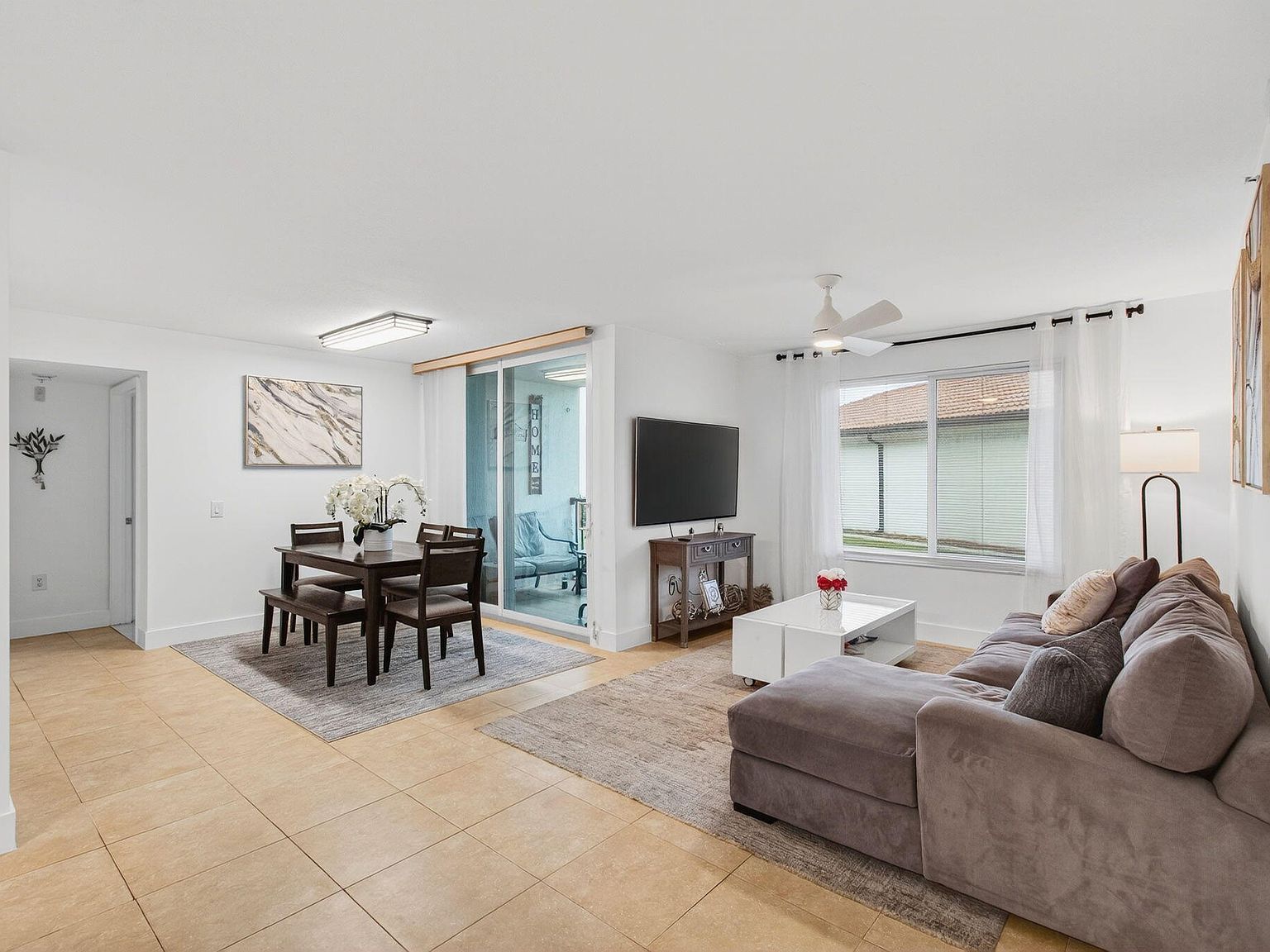 1202 Villa Cir Boynton Beach, FL 33435  | Condominium