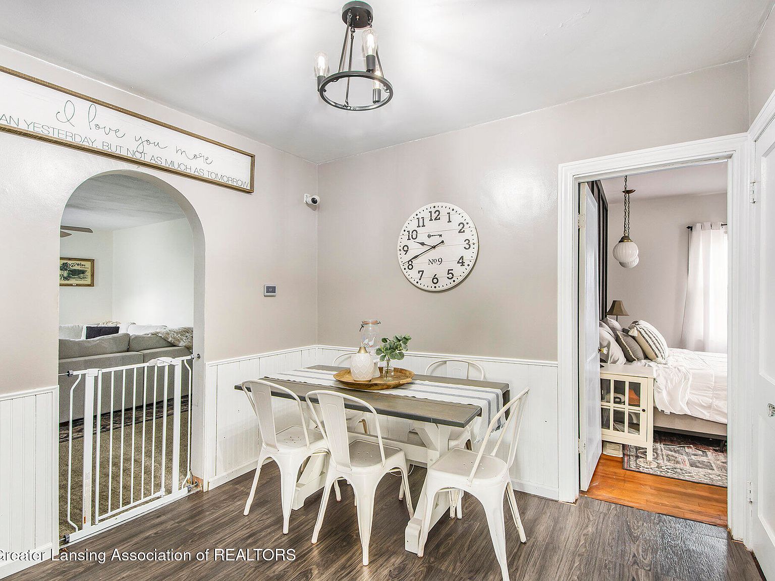 923 Lincoln St Jackson, MI 49202  | Single Family