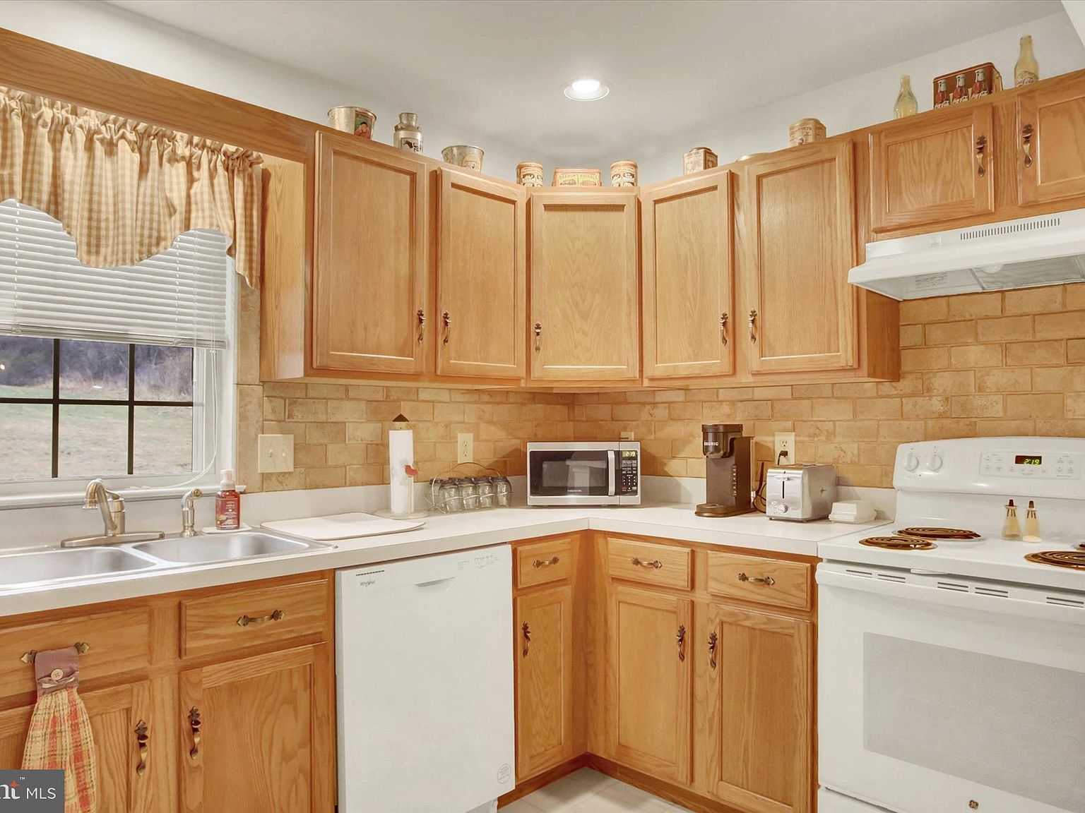 322 Woodland View Ct Harrisburg, PA 17110  | New build