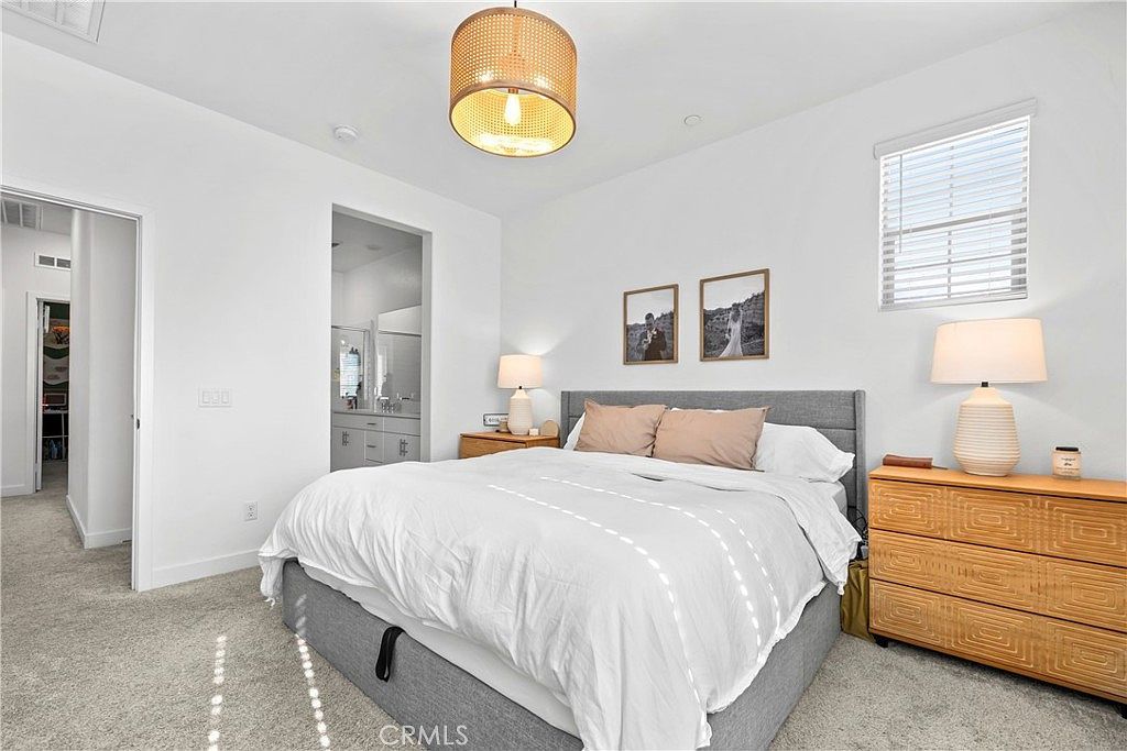 2142 Emerald Grotto Upland, CA 91786  | Condominium